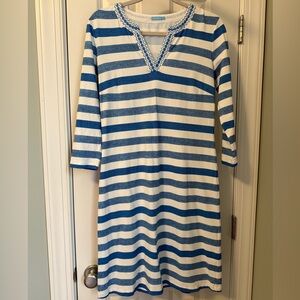 J. McLaughlin Blue and White V-Neck 3/4 Sleeve Dress